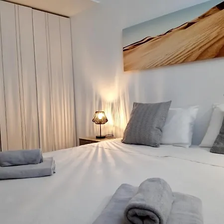 Apartamento Gianlu En Broncemar -playa Del Ingles- * Playa del Inglés